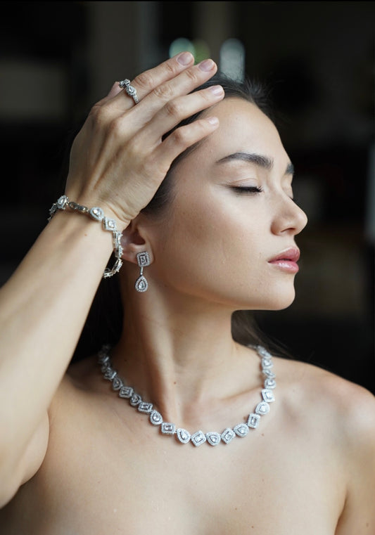 Timeless elegance & modern sophistication.