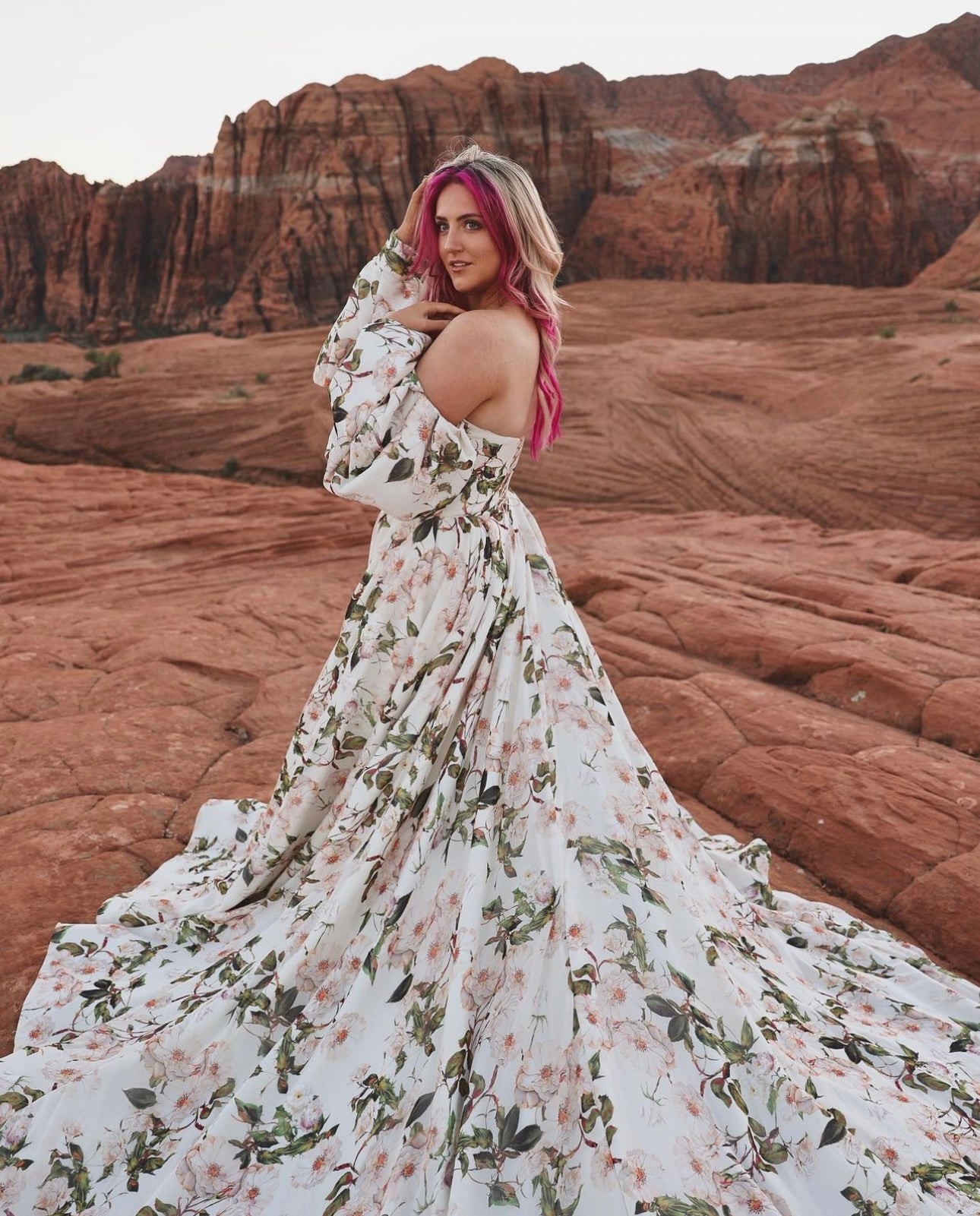 ELEGANT FLORAL PUFF SLEEVE MAXI DRESS S